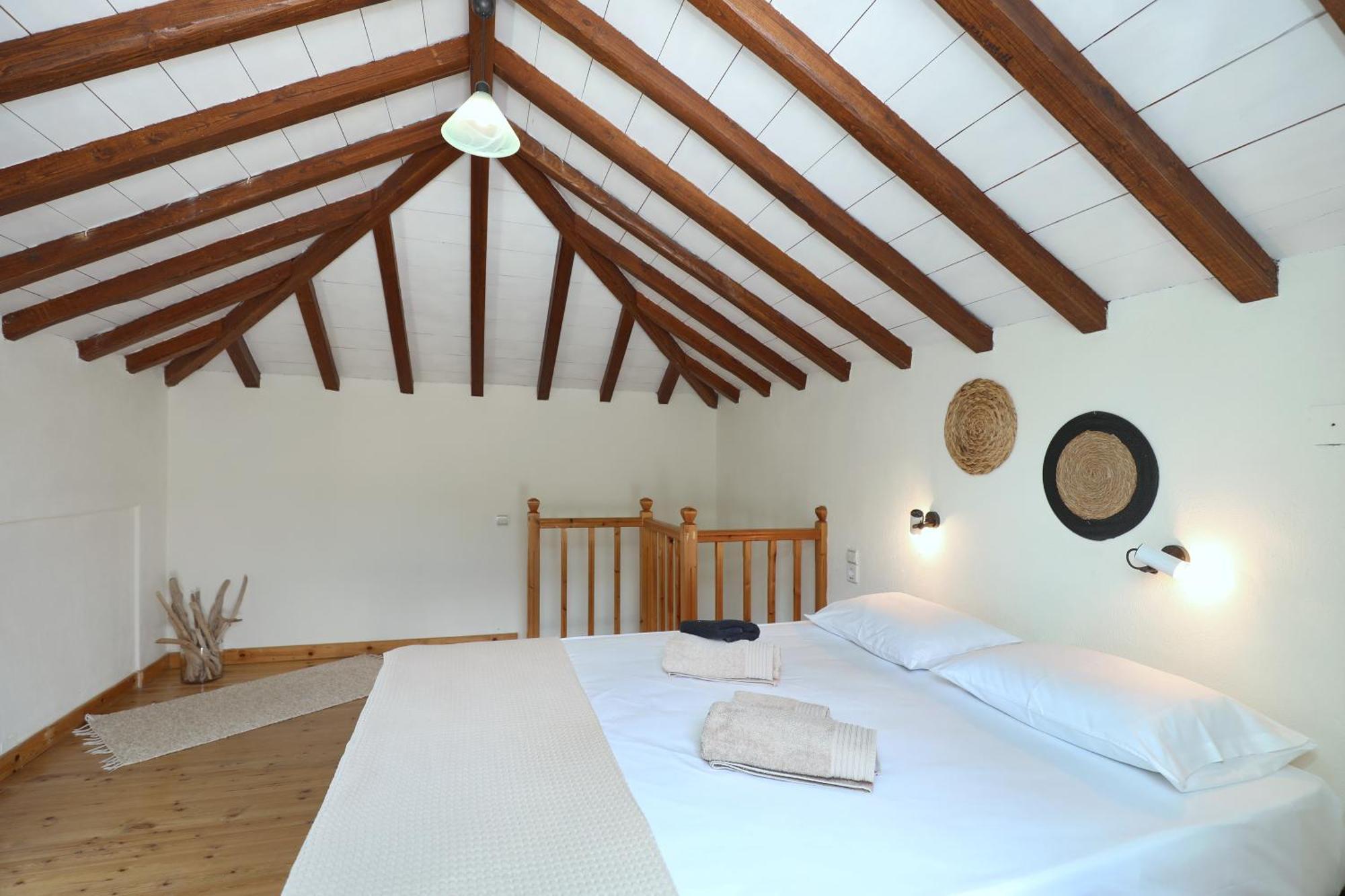 Skopelos Evergreen Apartments สตาฟิลอส ภายนอก รูปภาพ